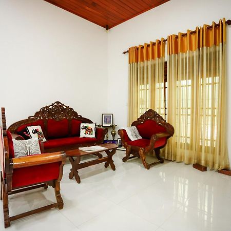 Serene Home Stay Udawalawe Buitenkant foto
